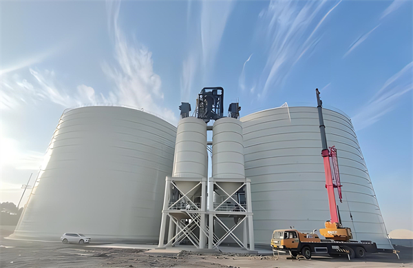 舞钢大型钢板库